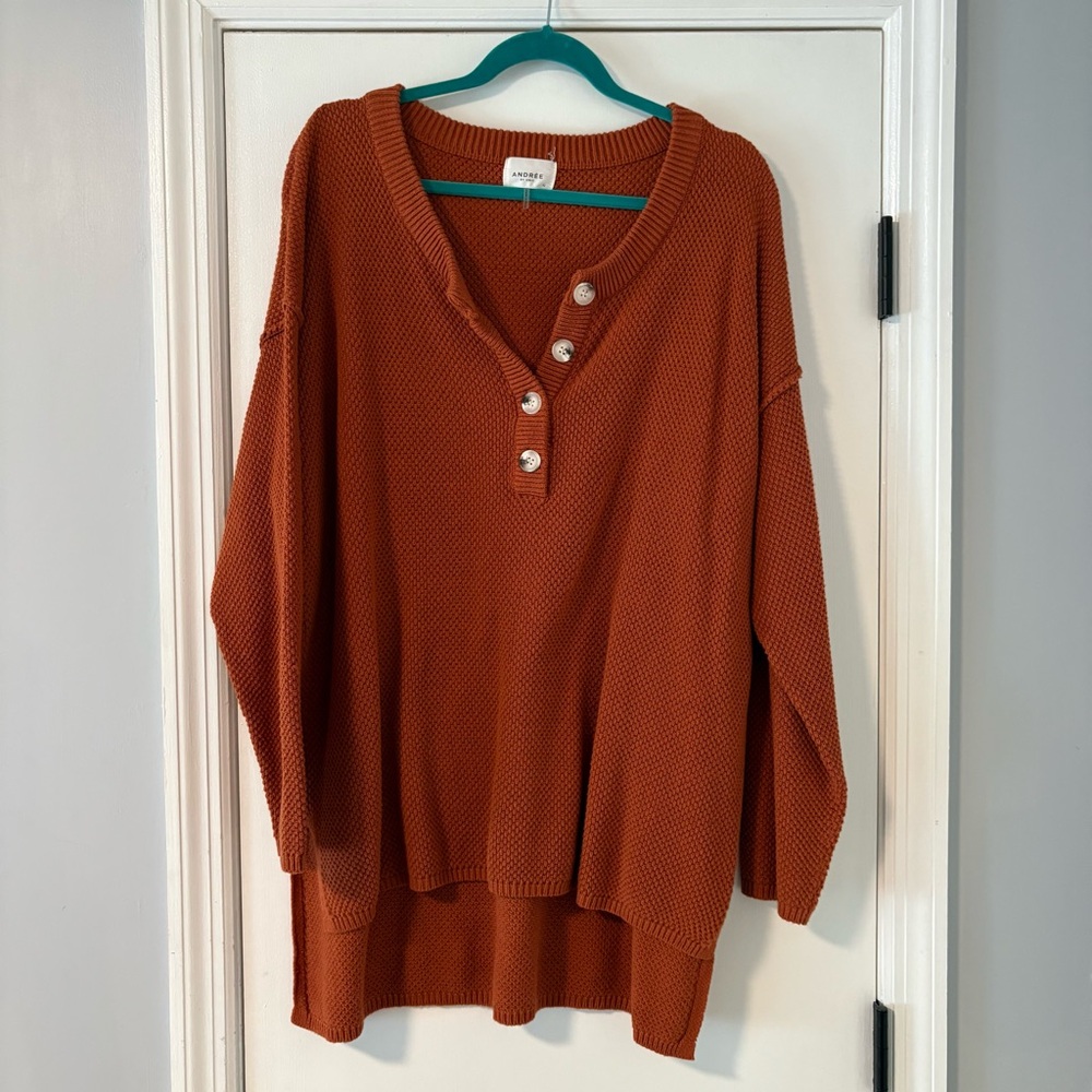 ANDREE BY UNIT Rust Knit Sweater